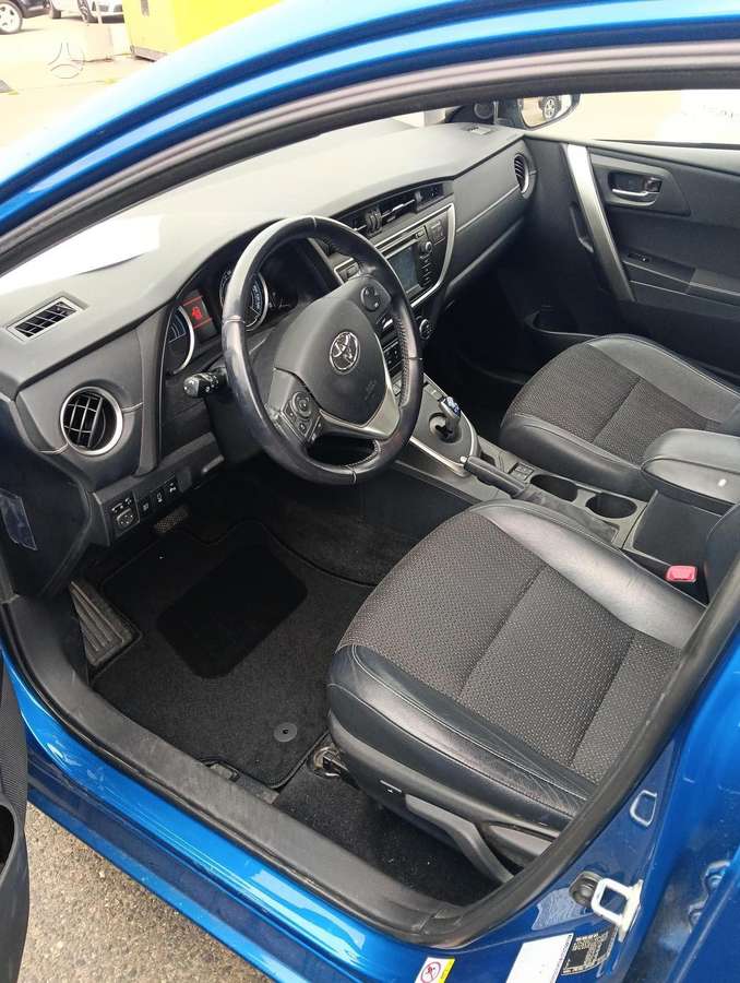 Toyota Auris - 6