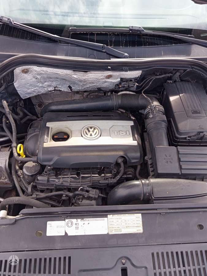 Volkswagen Tiguan - 10