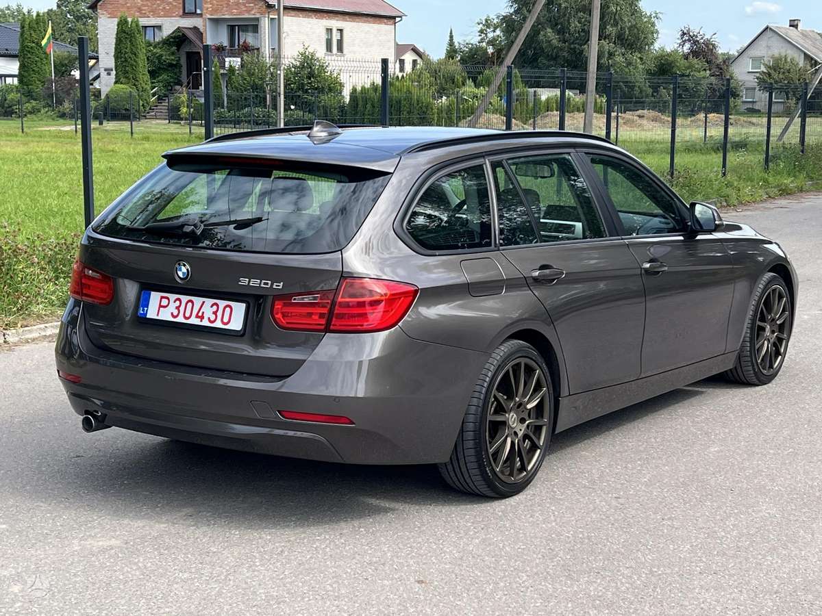 BMW 320, 2.0 l., wagon