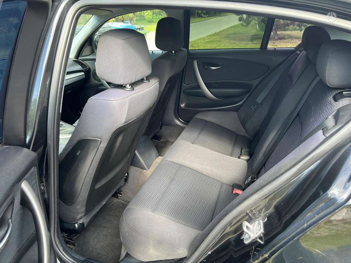 BMW 118, 2.0 l., Хэтчбек
