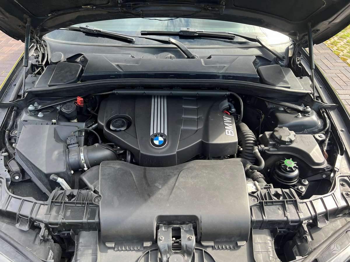 BMW 118, 2.0 l., Хэтчбек