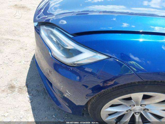 Tesla Model S, saloon / sedan