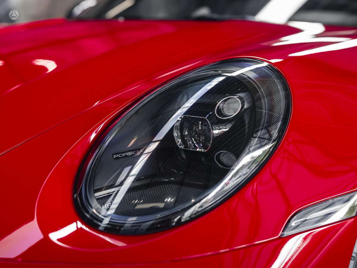 Porsche 911 - 12