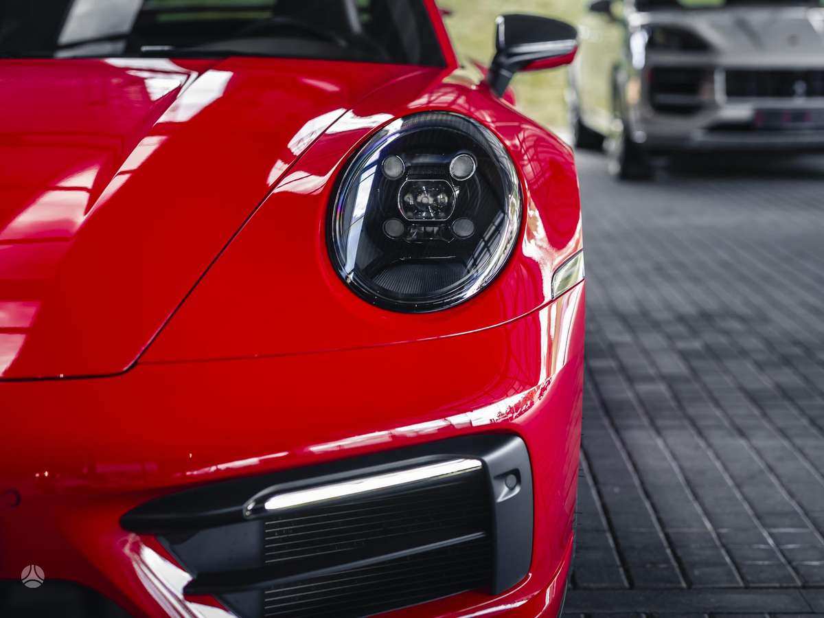 Porsche 911 - 11