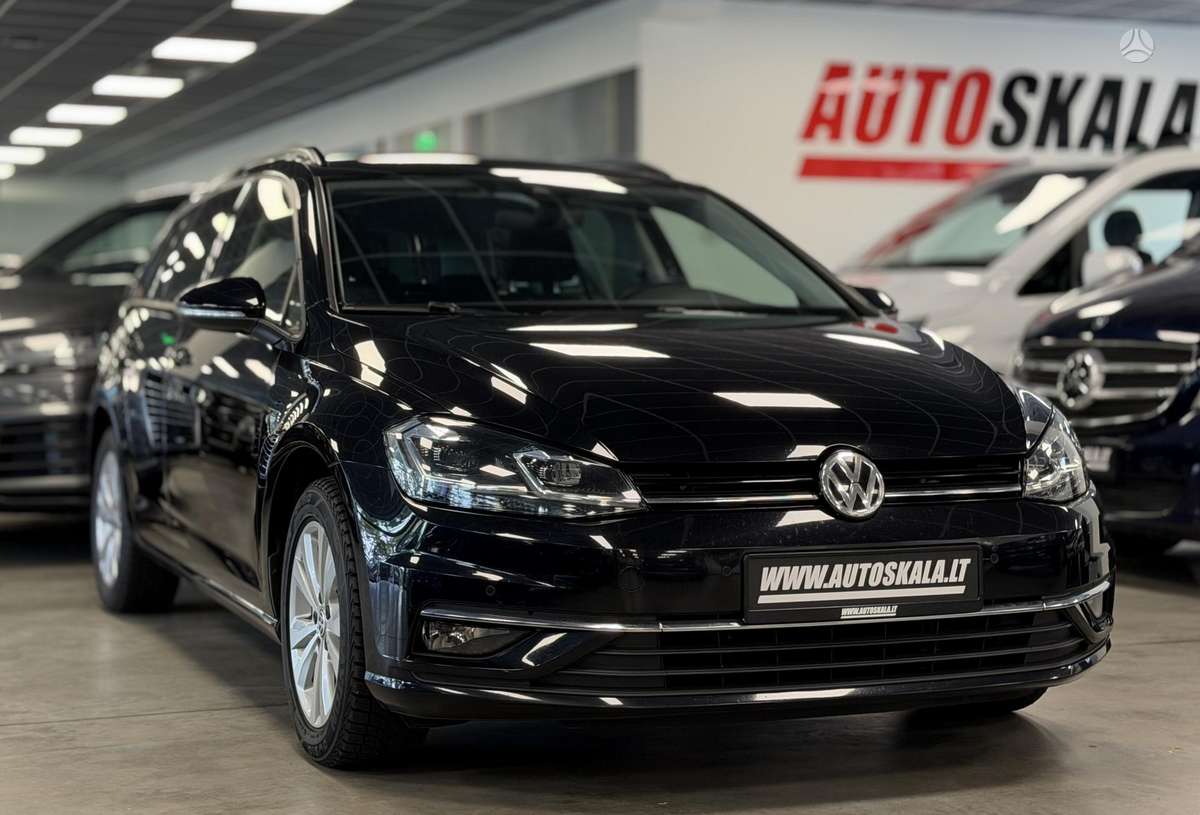 Volkswagen Golf - 5