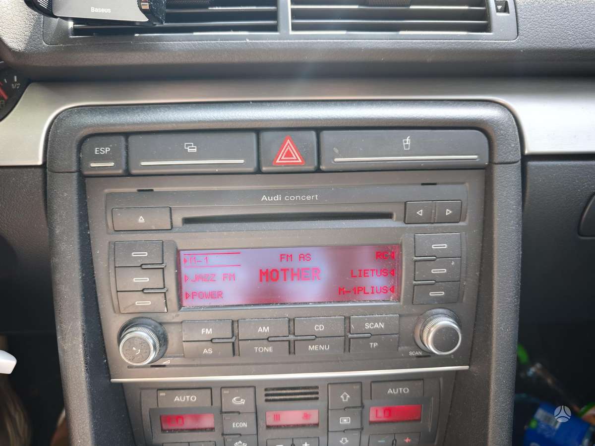 Audi A4, 2.0 l., universalas