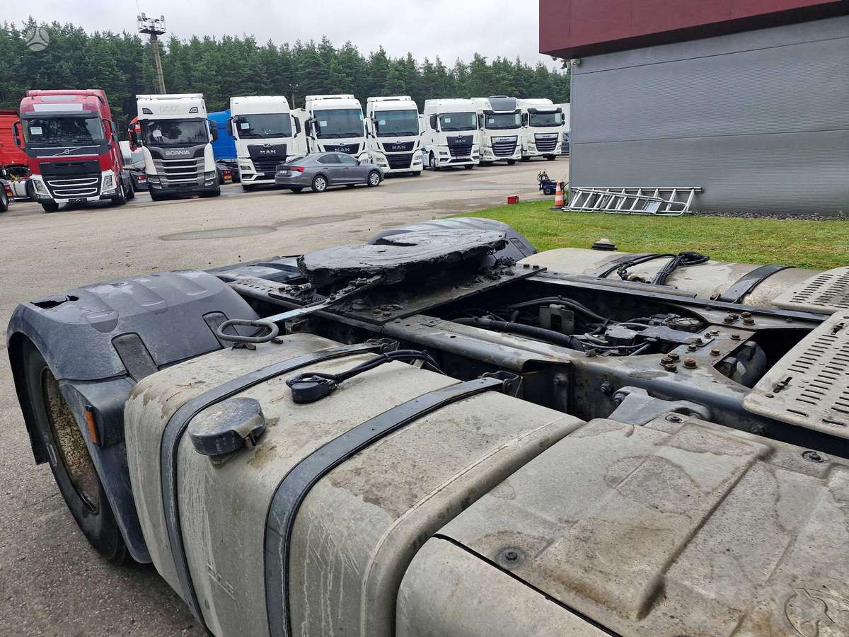 DAF XF460 FT, 2 спальных места