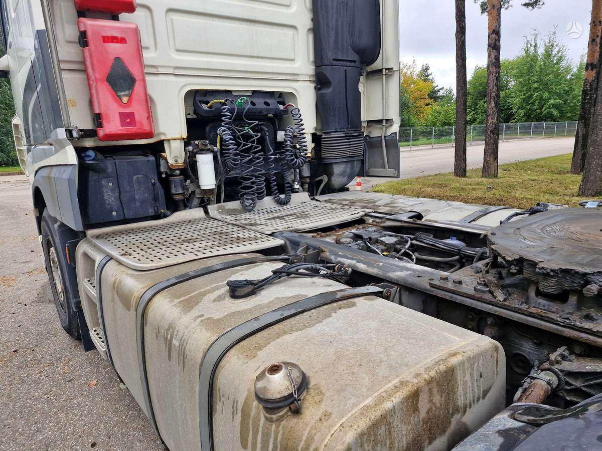 DAF XF460 FT, 2 спальных места