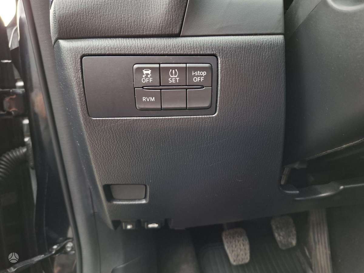 Mazda 3, 1.5 l., hečbekas
