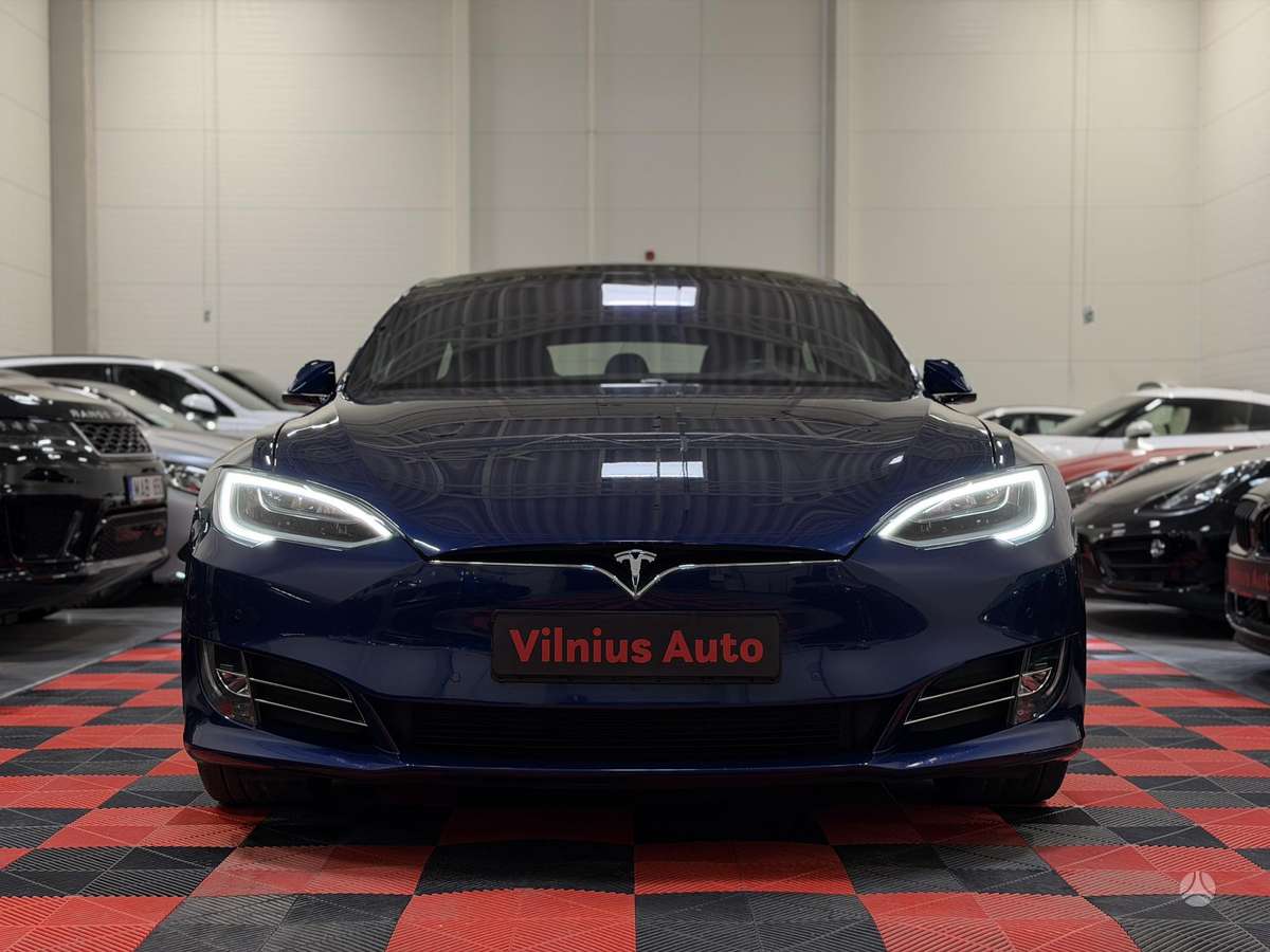 Tesla Model S, 75 kWh, hatchback