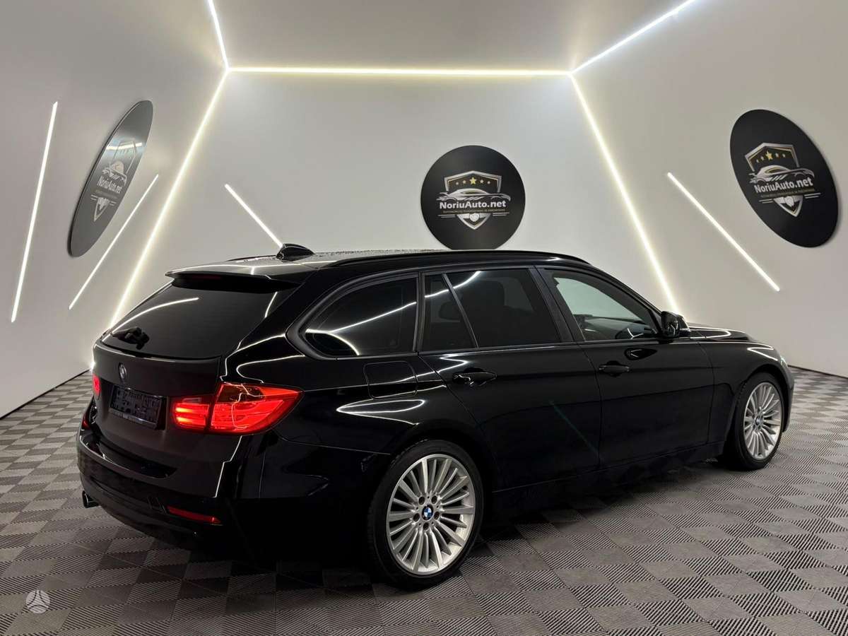 BMW 330, 3.0 l., wagon