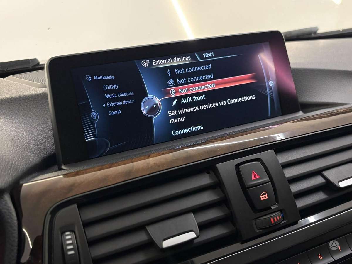 BMW 330, 3.0 l., Универсал