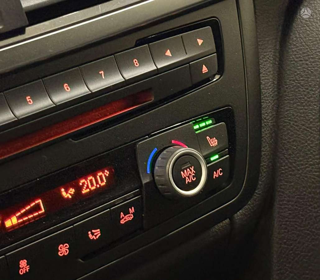 BMW 330, 3.0 l., Универсал