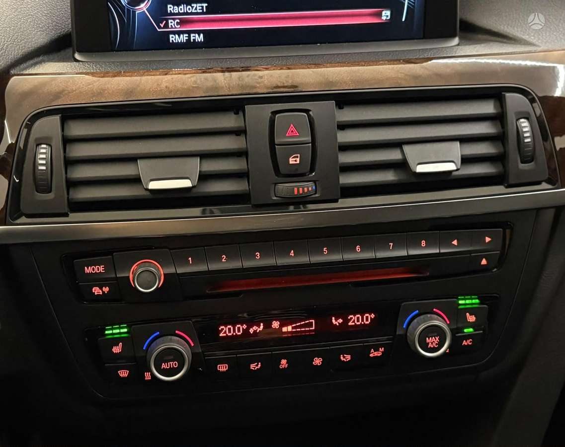 BMW 330, 3.0 l., Универсал
