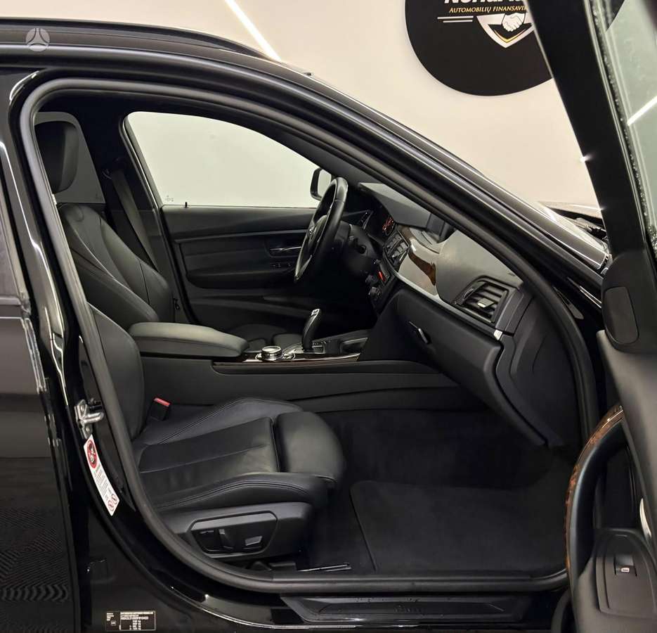 BMW 330, 3.0 l., Универсал