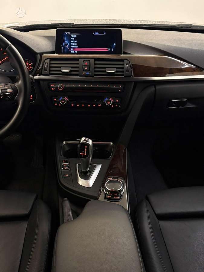 BMW 330, 3.0 l., Универсал