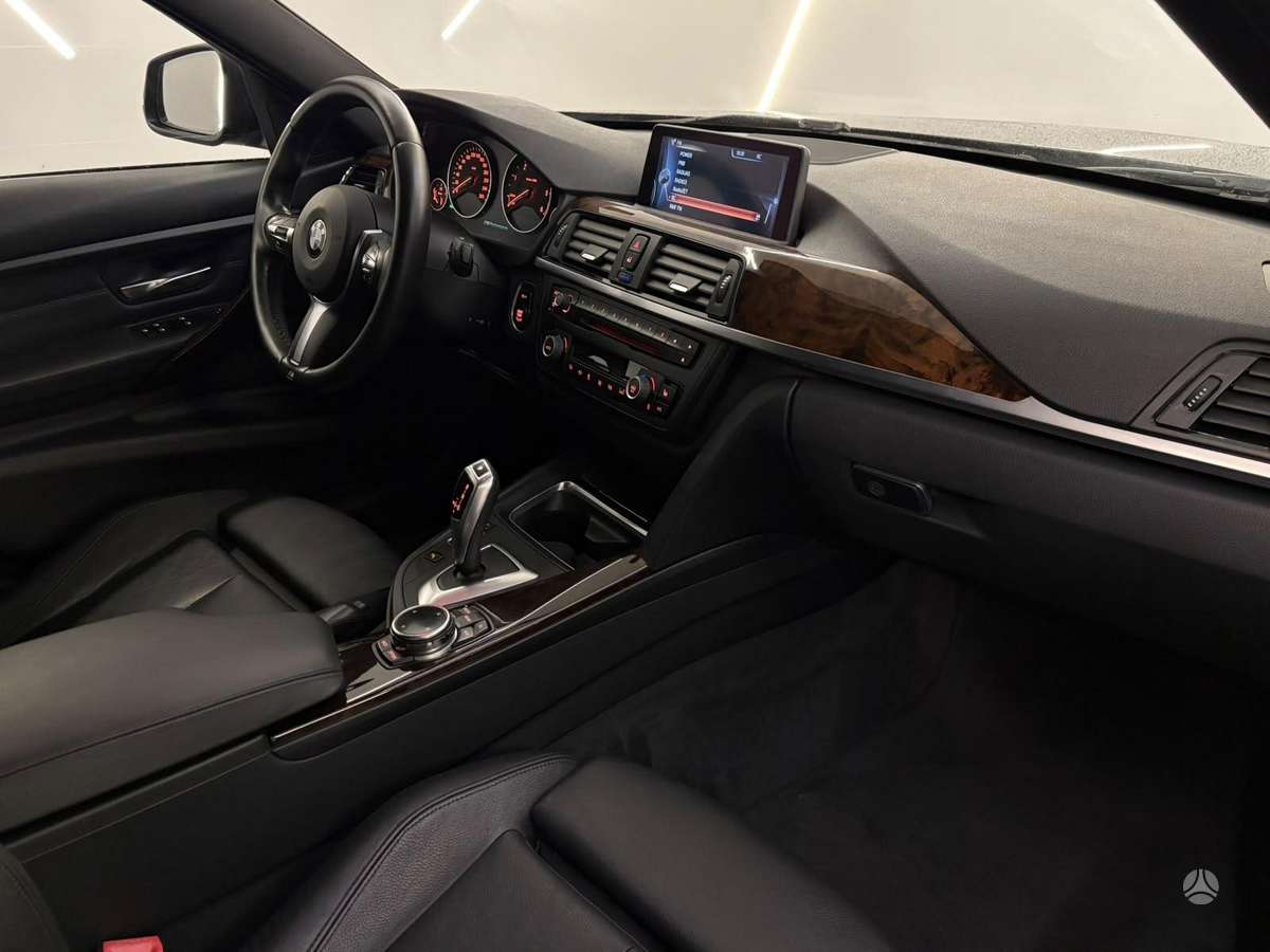 BMW 330, 3.0 l., Универсал