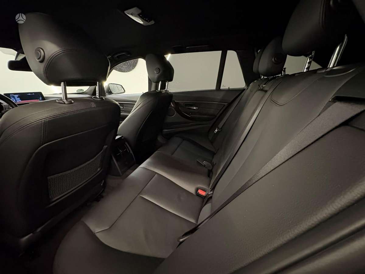 BMW 330, 3.0 l., Универсал