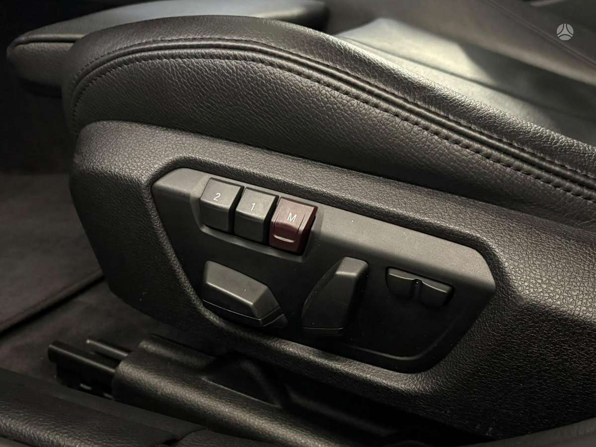 BMW 330, 3.0 l., Универсал