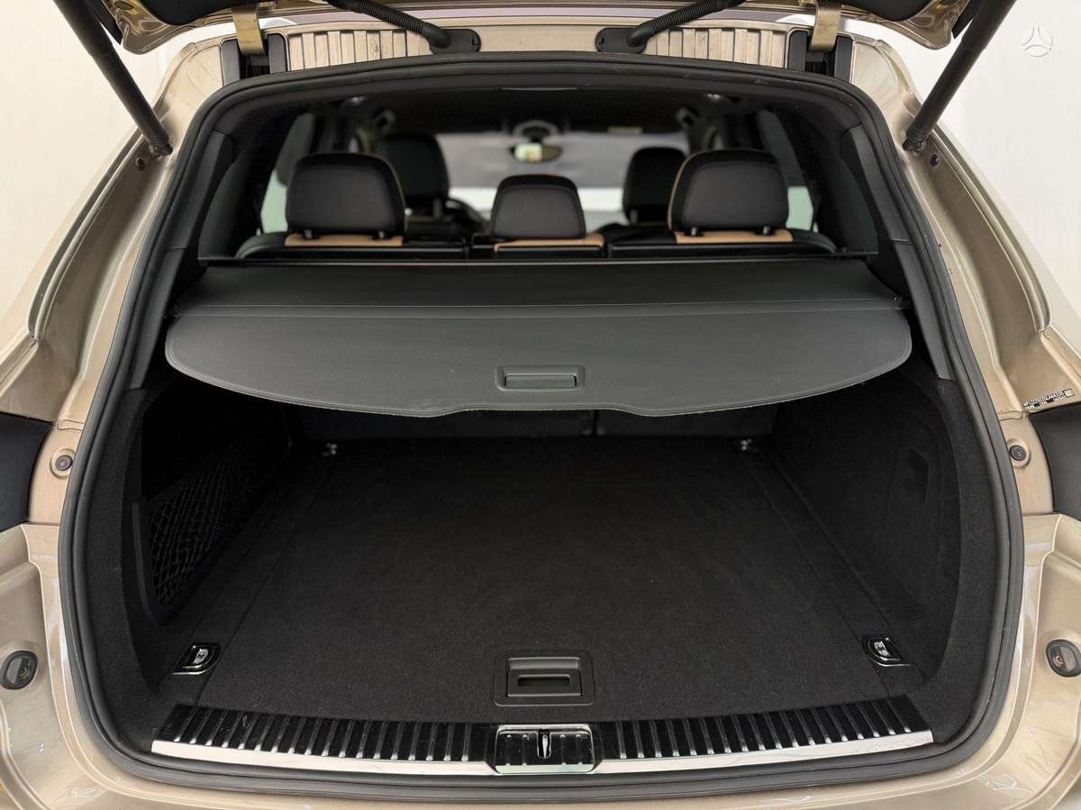 Porsche Cayenne, 3.0 l., Внедорожник / Кроссовер