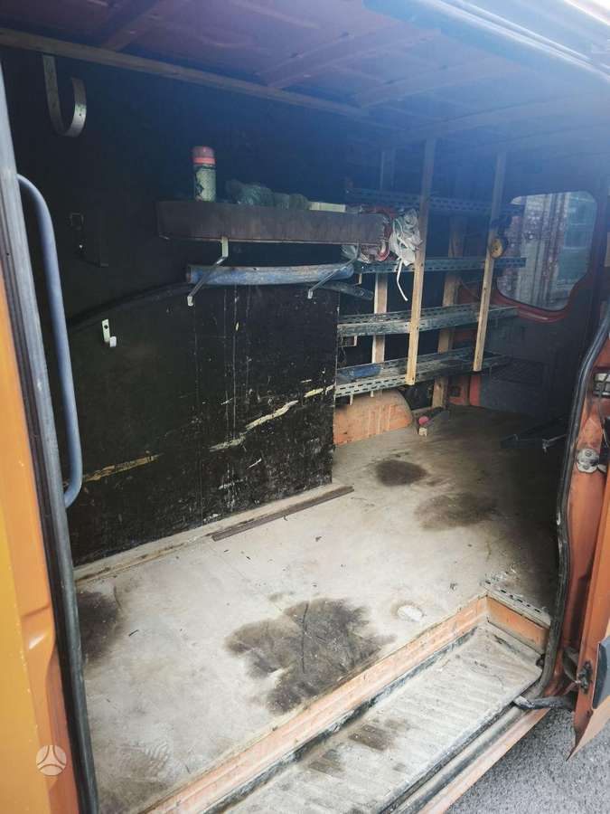 Volkswagen Crafter - 8