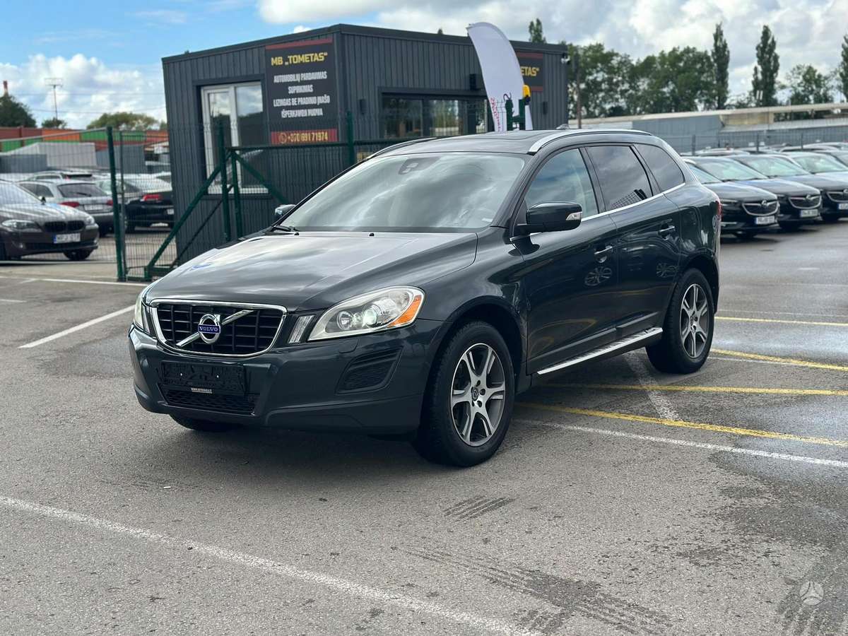 Volvo XC60 - 2