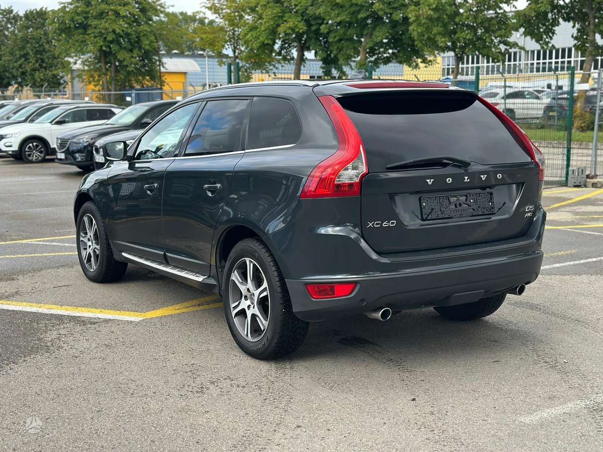 Volvo XC60 - 8