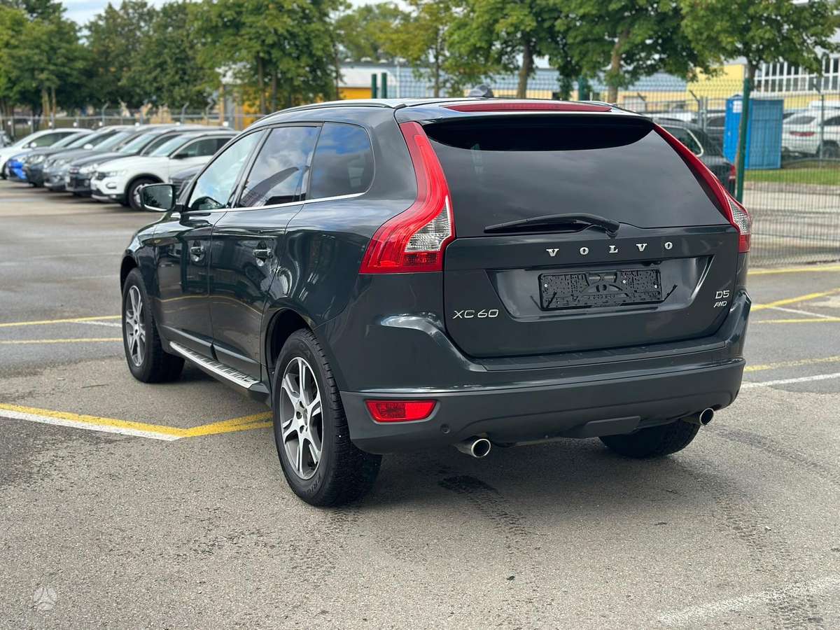 Volvo XC60 - 10