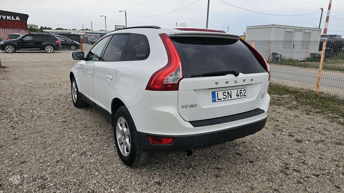 Volvo XC60 - 4