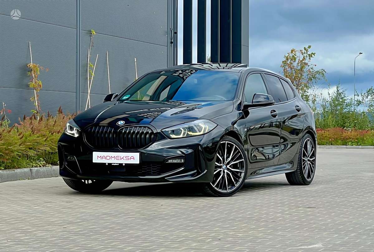 BMW 120, 2.0 l., hatchback