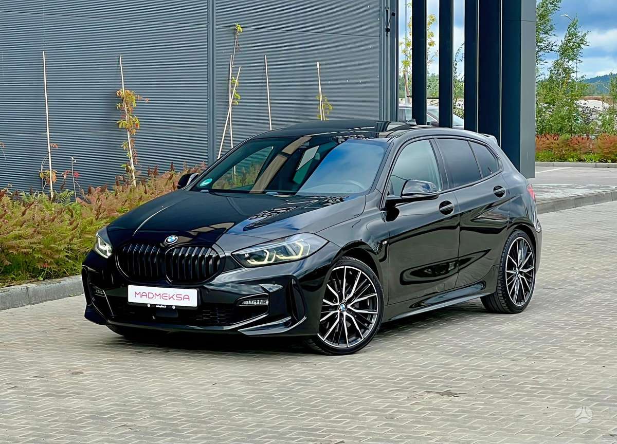 BMW 120, 2.0 l., hatchback