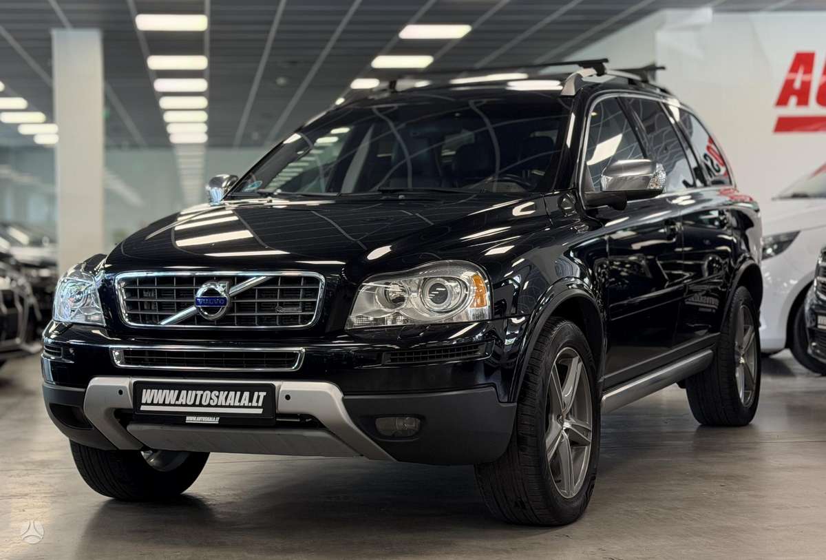 Volvo XC90 - 1