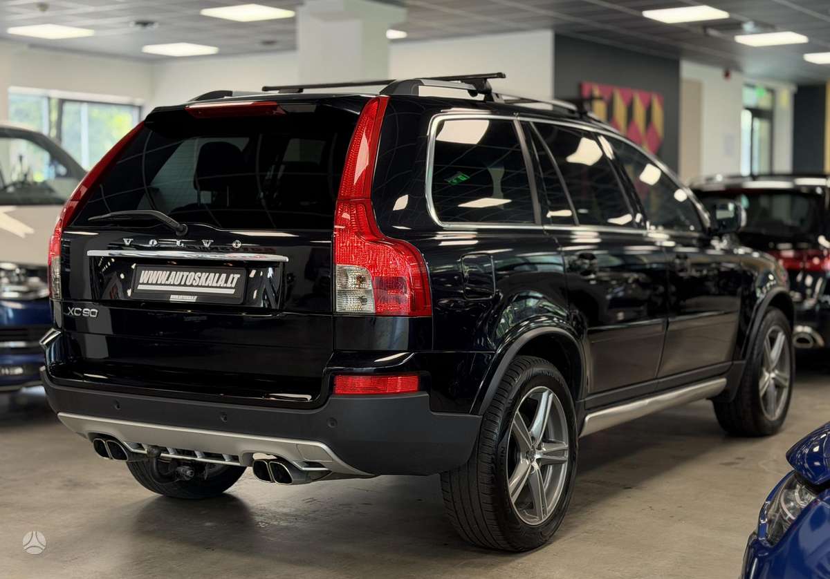 Volvo XC90 - 4