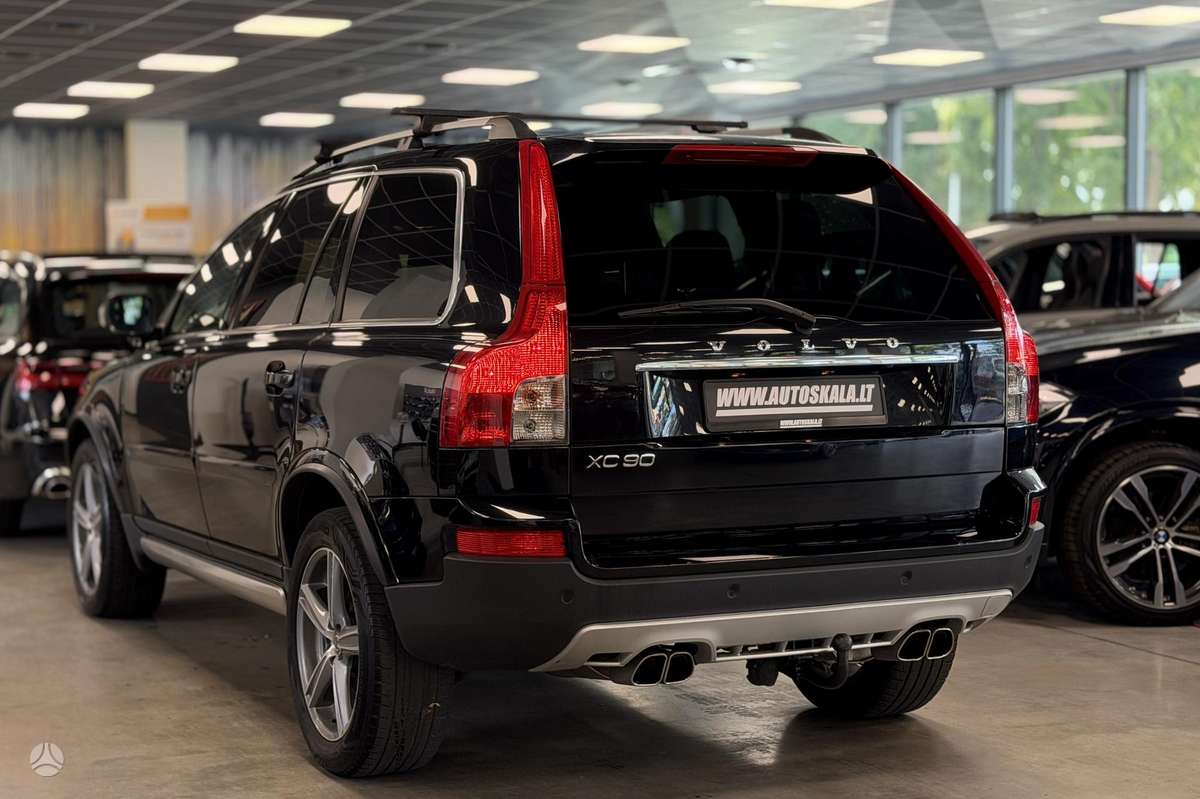 Volvo XC90 - 9