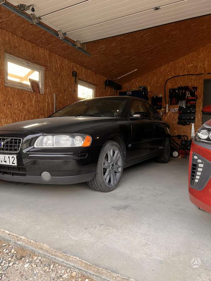 Volvo S60 - 4