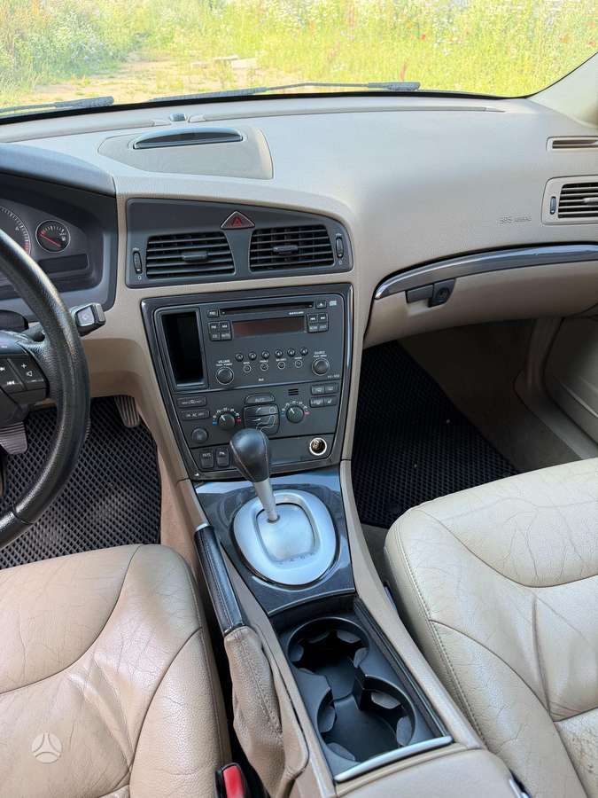Volvo S60 - 11