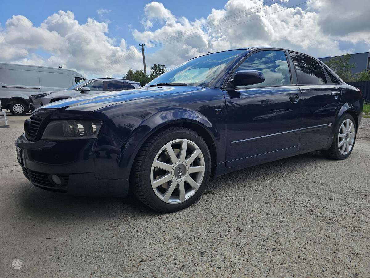 Audi A4, 2.5 l., Седан