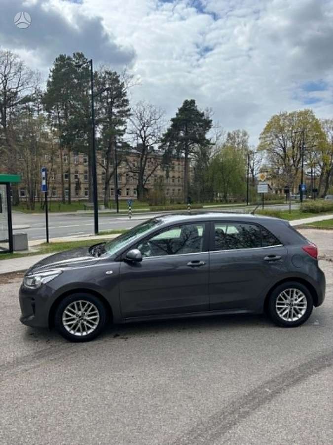 Kia Rio, 1.0 l., hatchback