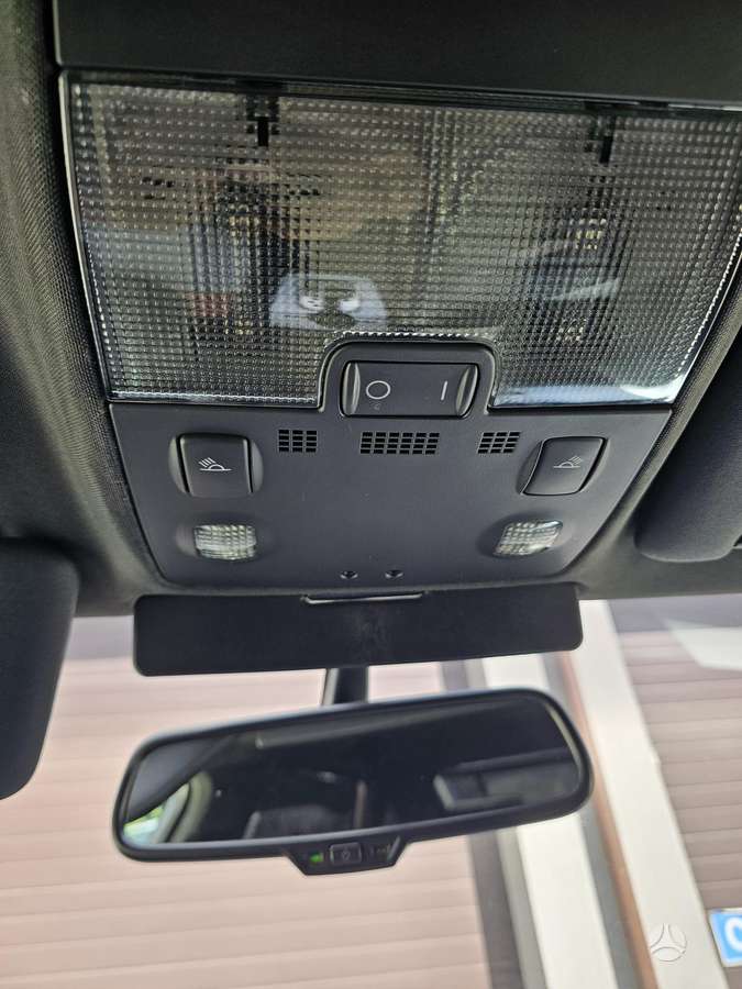 Audi A4, 2.5 l., Седан