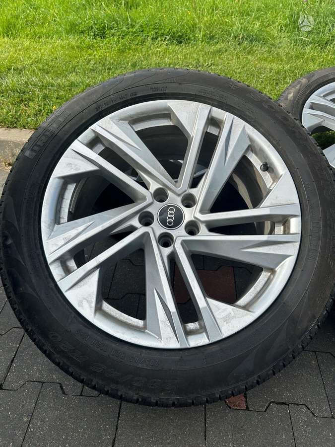 Audi Q7, light alloy, R20