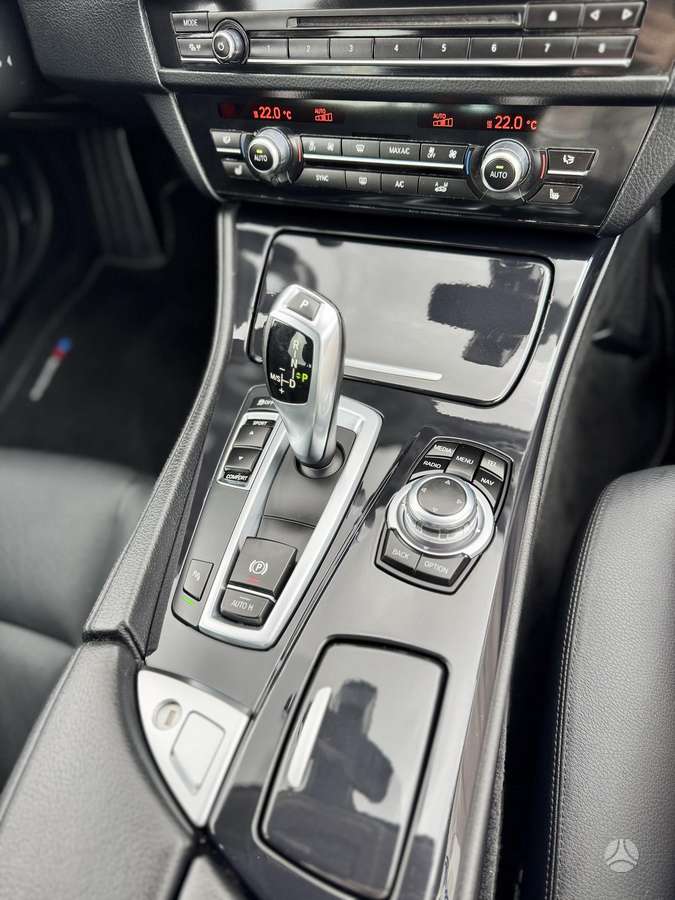BMW 520, 2.0 l., wagon