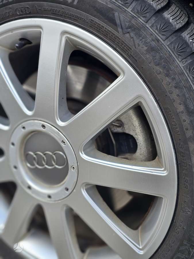 Audi A4, 2.5 l., Седан