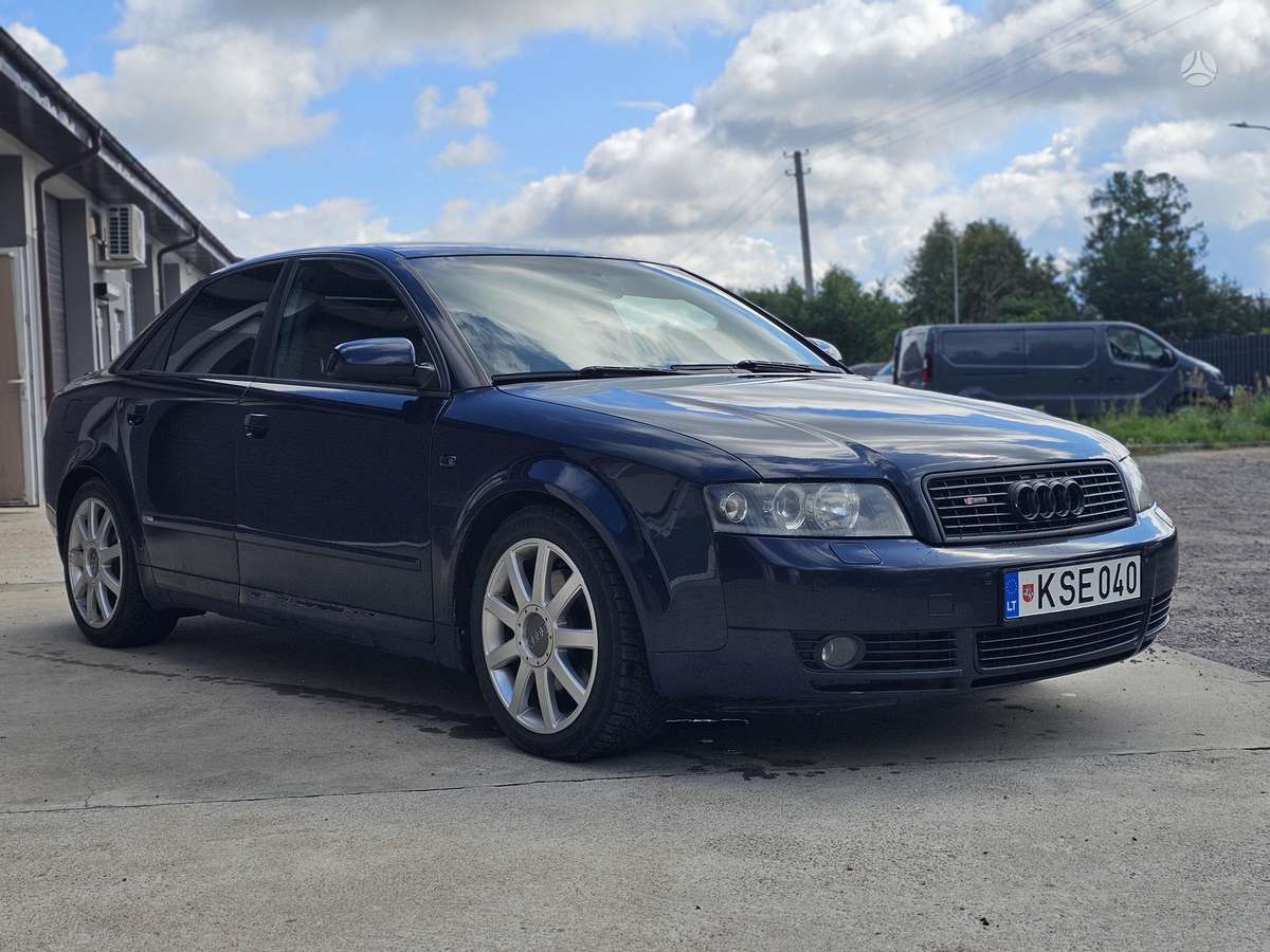 Audi A4, 2.5 l., Седан