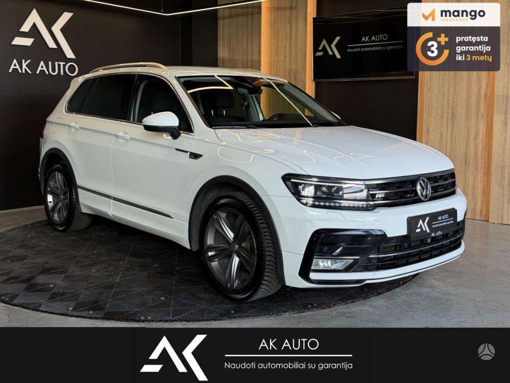 Volkswagen Tiguan - 1