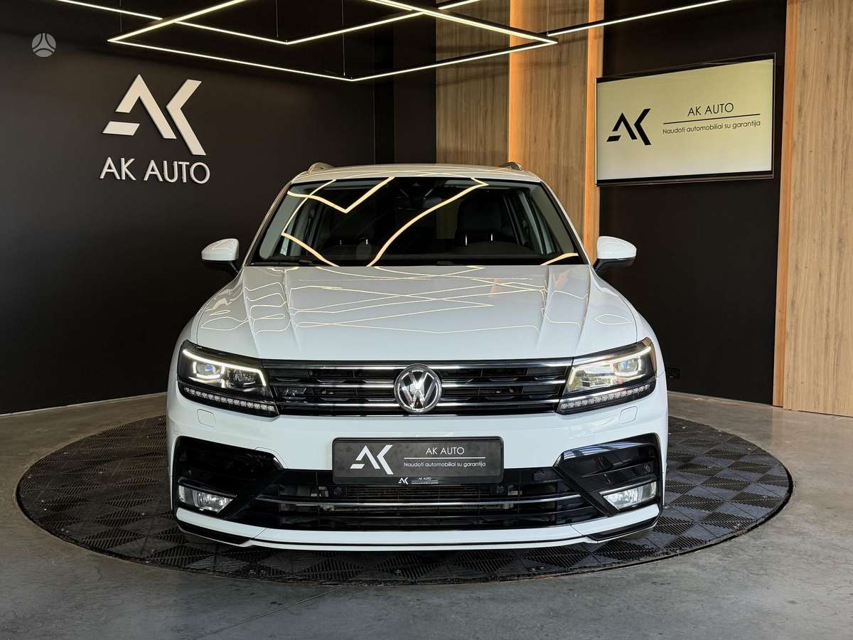 Volkswagen Tiguan - 4
