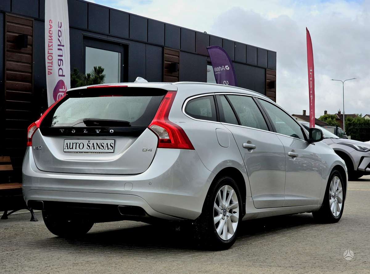 Volvo V60 - 8
