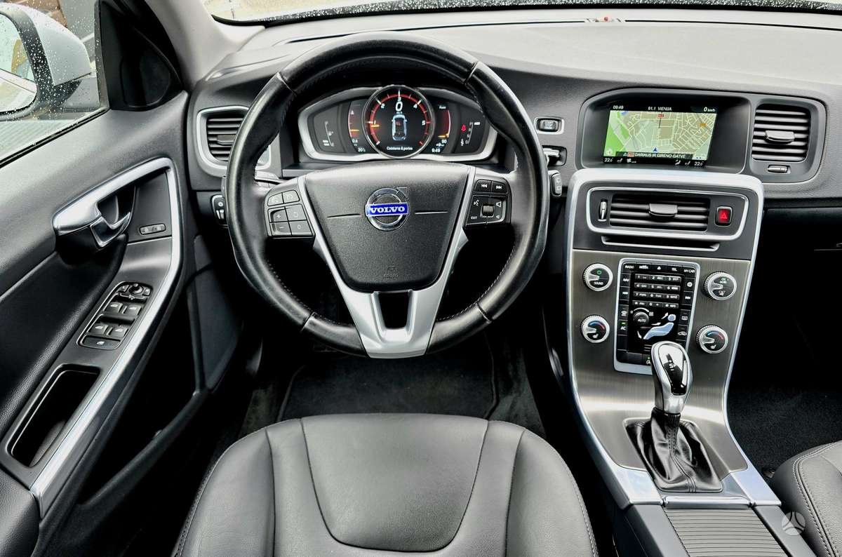 Volvo V60, 2.0 l., Универсал