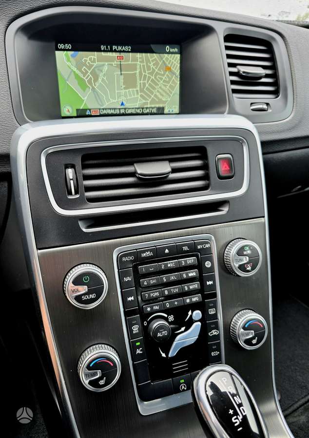 Volvo V60, 2.0 l., Универсал