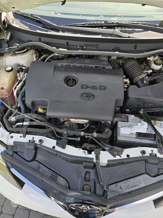 Toyota Auris, 2.0 l., hatchback
