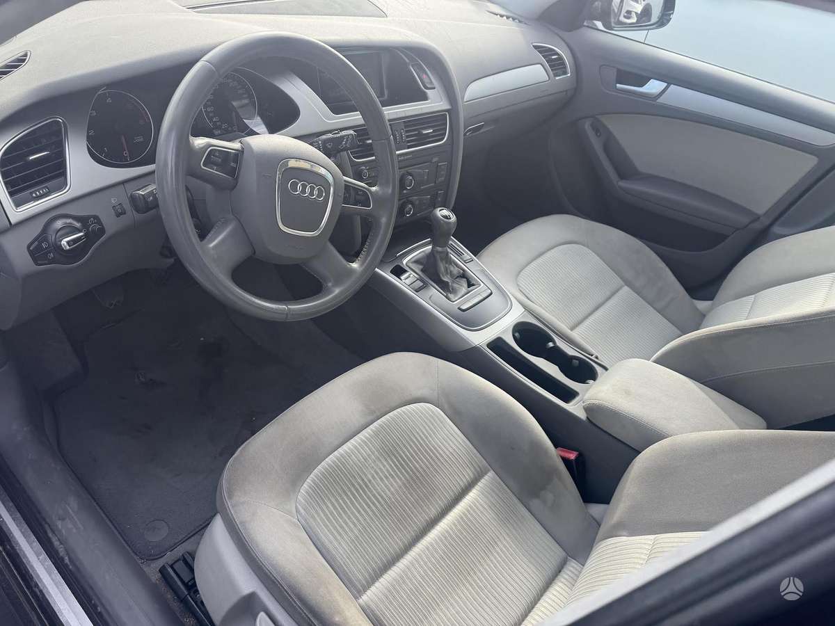 Audi A4, 2.0 l., universalas